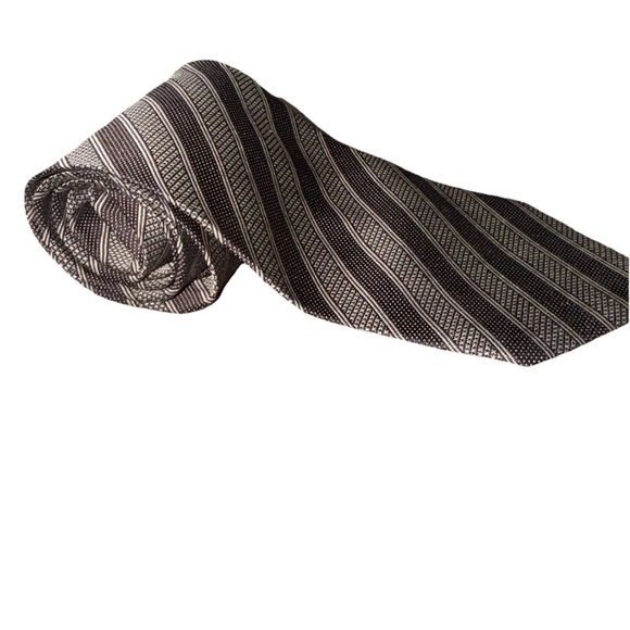 Giorgio Armani Cravatte Vintage 100% Silk Tie Made in Italy- Brown Tan Stripes - Picture 1 of 7